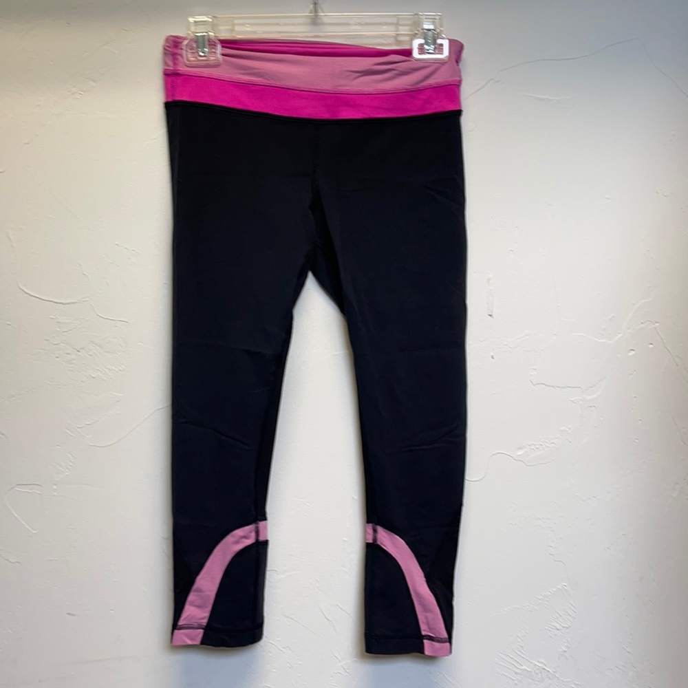 Lululemon *RARE* Pace Rival Crop 22”